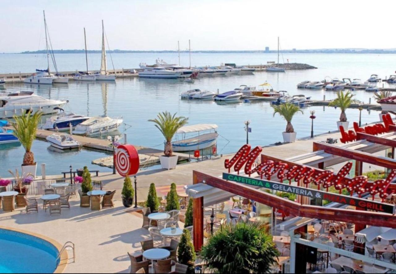 Family Hotel Aqua Ravda Extérieur photo