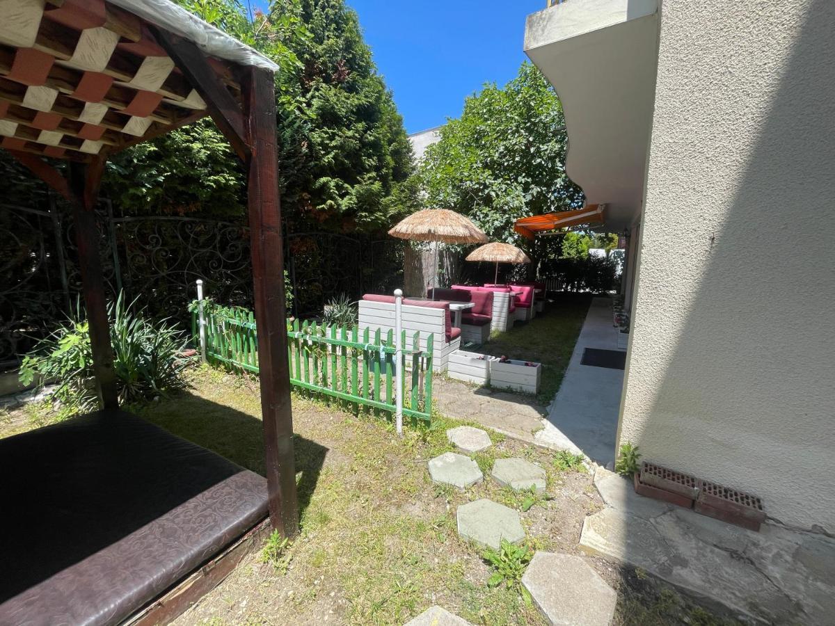 Family Hotel Aqua Ravda Extérieur photo